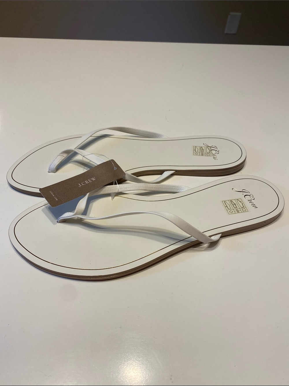 NEW J. Crew Capri Thong Sandals Flat White Leather Made in Italy